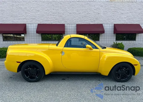 2004 Chevrolet Ssr from USA, damaged, VIN 1GCES14P24B106425